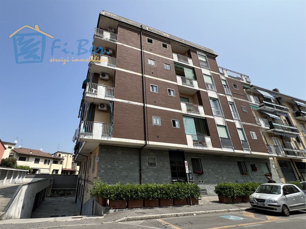 PIOLTELLO - 2 LOCALI di mq. 65 con BOX